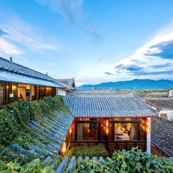 丽江晨汐客栈(原童话精品客栈古城四方街大水车店)