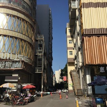 小家青年旅社