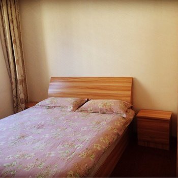 成都YOYO特色民宿(老簇马路分店)酒店提供图片