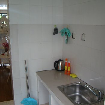 �ɶ����˺���ͷ��ɫ����(��ˮ��·�ֵ�)�Ƶ��ṩͼƬ