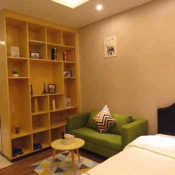 鹿港国际酒店公寓(广州东凌广场店)酒店提供图片