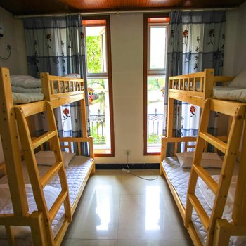 丹江口武当道客青年旅舍酒店提供图片