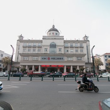汇8郡凌酒店(武义店)(原爱清公寓酒店)