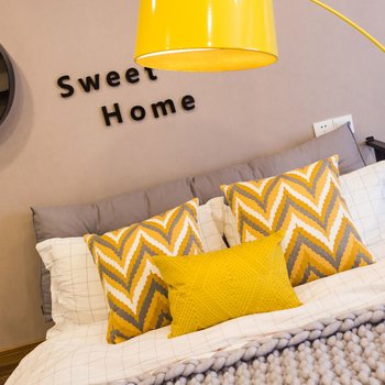 上海上海小鱼家普通公寓(延安中路店)酒店提供图片