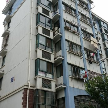 精致公寓（南京花锦苑五店）