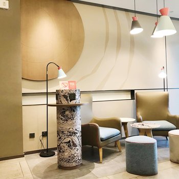 如家酒店·NEO(乌鲁木齐碾子沟汽车站店)酒店提供图片
