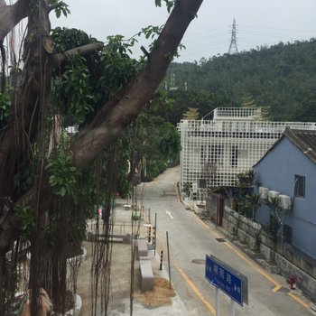 深圳皇室民宿(叉路口分店)