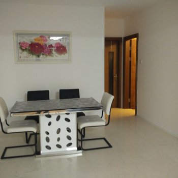 青岛山东邢女士公寓(嘉陵江东路与石雀滩路交叉口分店)酒店提供图片