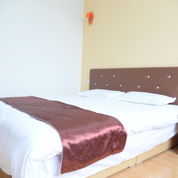 青岛春暖一家商务酒店酒店提供图片