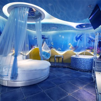 天鹅恋情侣主题酒店(西安小寨店)酒店提供图片