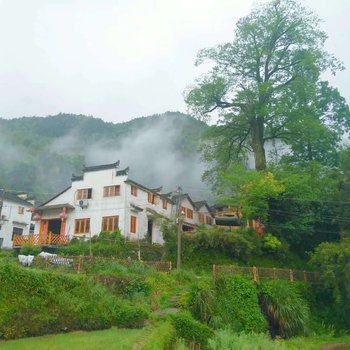 休宁祖源山居