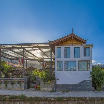 丽江丽锦花园河畔度假客栈