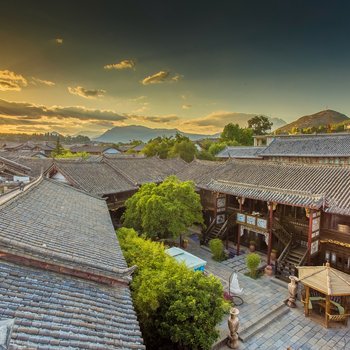 云端庭院(丽江赵公馆店)