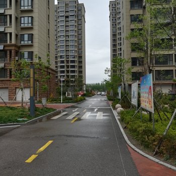 唐山精品浪漫小屋公寓(建设大街分店)