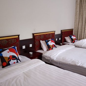 若尔盖大草原藏家乐酒店提供图片