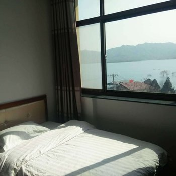 平山西柏坡镜泊湖酒店酒店提供图片