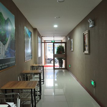 丹东市振兴区双和旅馆酒店提供图片