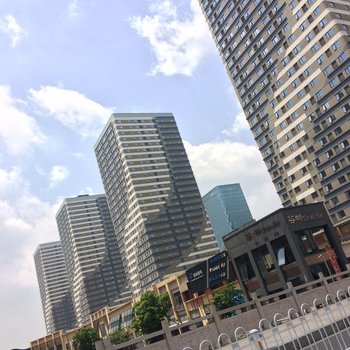 嘉兴脑子在家公寓