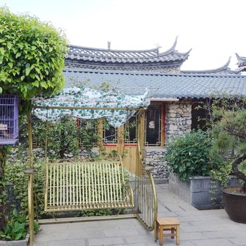 丽江月光蝶客栈