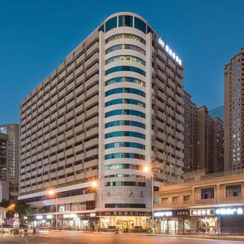 朵兰达LAB酒店(长沙五一广场IFS国金中心店)