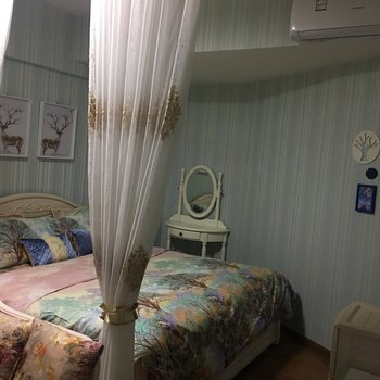 成都青青美居瑞联贝森西财金沙三居景观房公寓(双丰中路中环路口分店)酒店提供图片