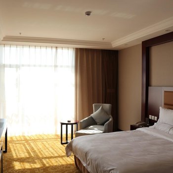 宁城国际酒店酒店提供图片
