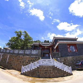 泸沽湖格茸多杰艺术驿栈