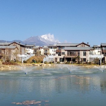 丽江金茂谷镇二居跃层度假公寓