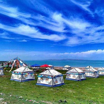 青海湖欢乐圣湖部落
