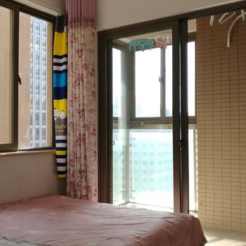 西安居友-近省体育场地铁口机场大巴温馨两居室普通公寓酒店提供图片