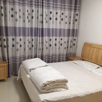 阿拉善额济纳北纬38°家庭温馨小屋