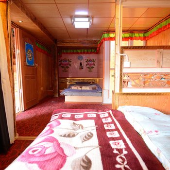 香格里拉古城开心时光客栈酒店提供图片