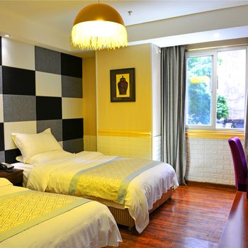 重庆沐野精品酒店沙坪坝三峡广场店酒店提供图片