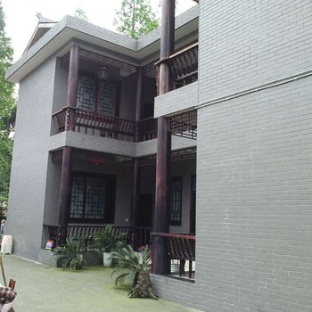 洪雅沁芳苑住宿