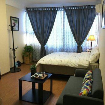 重庆易女士特色民宿(双凤路分店)酒店提供图片