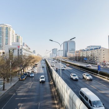 北京卖火柴的老太太公寓(辅路分店)酒店提供图片