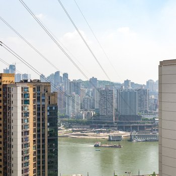 重庆现代简约风普通公寓(北城二路店)酒店提供图片