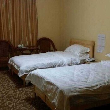 阿里噶尔双府商务宾馆酒店提供图片