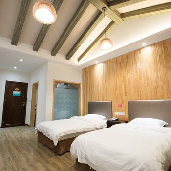 栾川满洲里度假山庄酒店提供图片