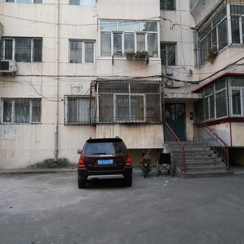 顺安公寓(哈尔滨比乐街店)