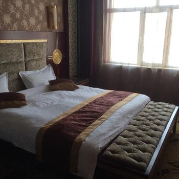玛沁年保玉则大酒店酒店提供图片
