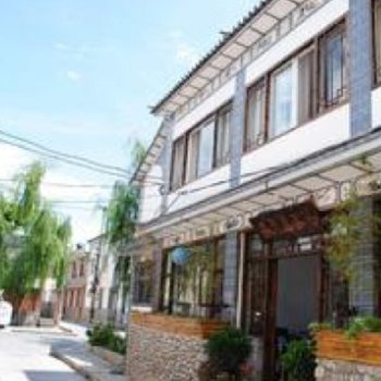 重庆铁山坪龙凤居客栈