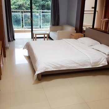 深圳小梅沙绿珊瑚海景公寓