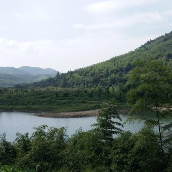 莫干山竹海听涛风情美宿(原竹海听涛山庄)酒店提供图片