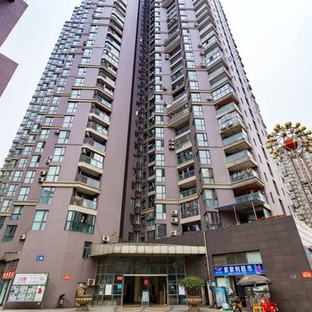 成都红色热情普通公寓(红星路四段店)酒店提供图片