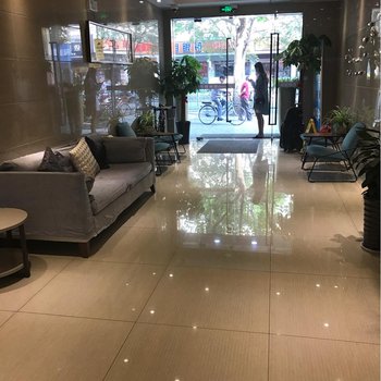 Zhotels智尚酒店(上海新国展世博店)用户上传图片