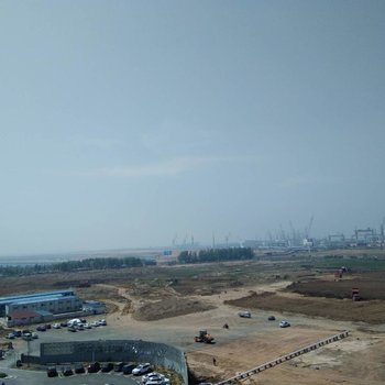 绥中秋天海景房公寓