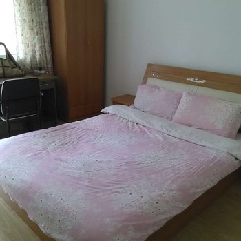 学生之家求职公寓(南京清凉门大街店)