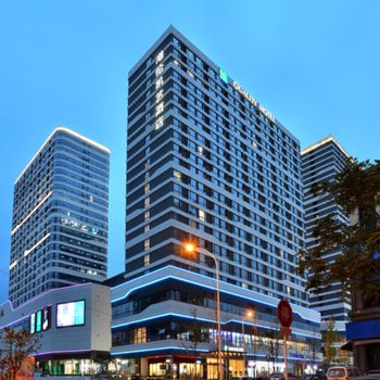 成都港伦凯艺酒店(成华区理工大学店)