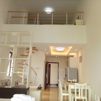 鹿角居公寓(万宁明珠路店)酒店提供图片